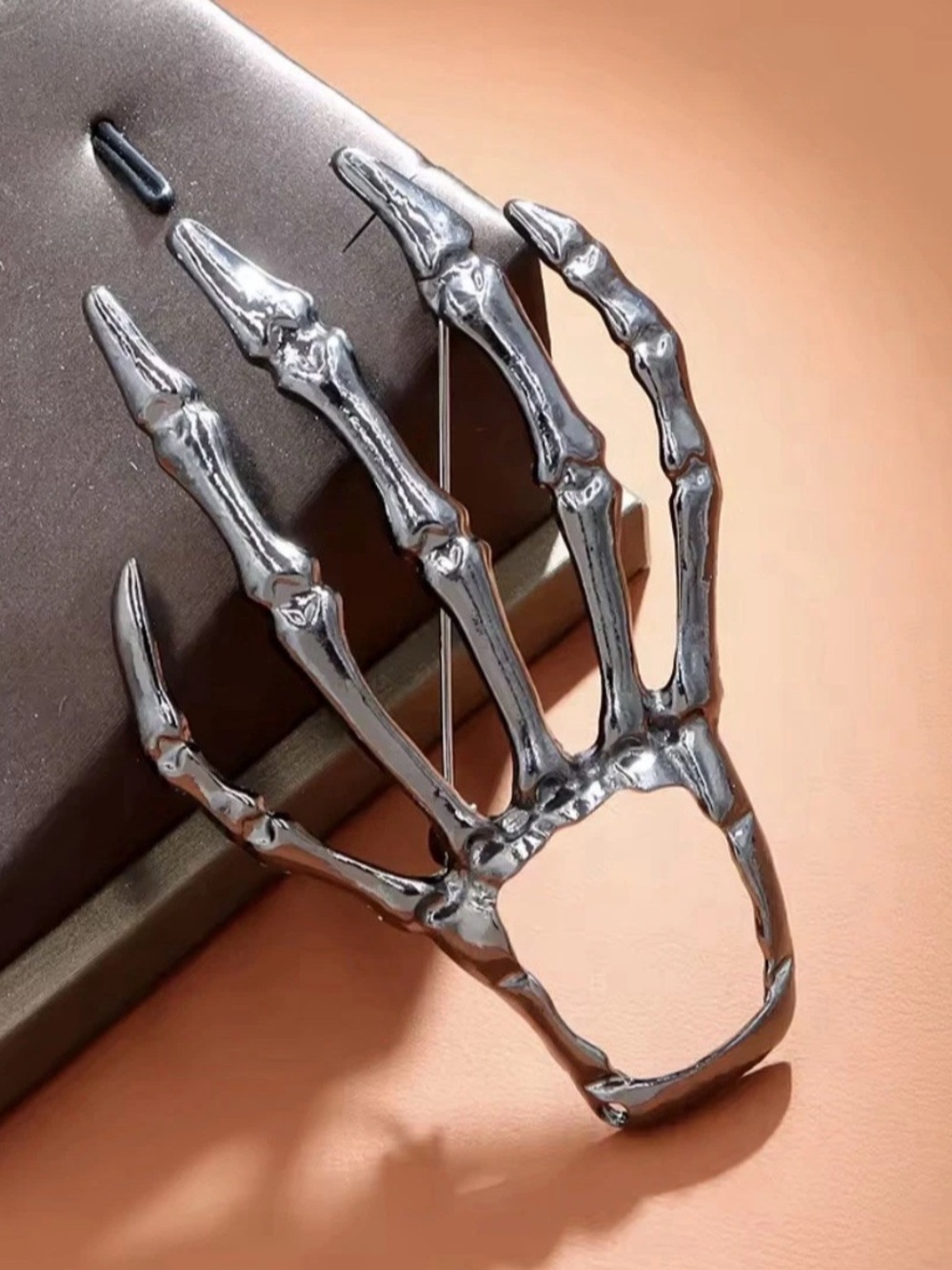 Men's Silver Skeleton Hand Lapel Pin - Fashion Accessory